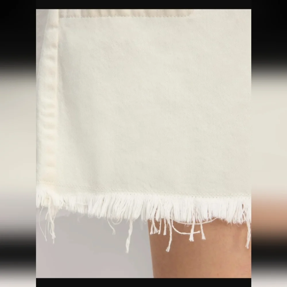 Everlane The Denim Workwear Shirtdress - Picture 5 of 10